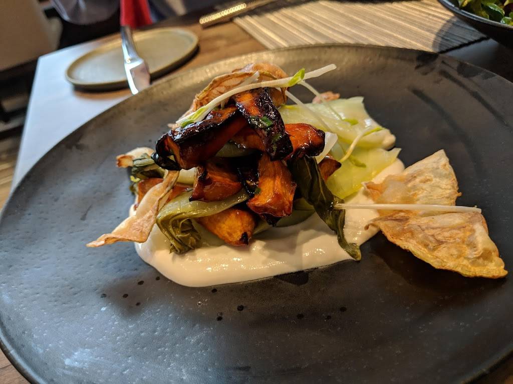 Peppervine | restaurant | 4620 Piedmont Row Dr Suite 170B, Charlotte, NC 28210, USA | 9802832333 OR +1 980-283-2333