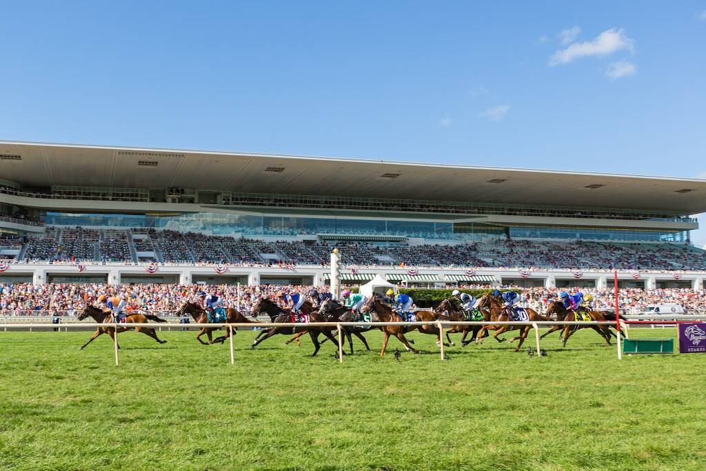 Arlington International Racecourse | restaurant | 2200 Euclid Ave, Arlington Heights, IL 60005, USA | 8473857500 OR +1 847-385-7500