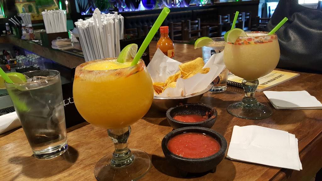 LA HACIENDA | restaurant | 808 Folly Rd # D, Charleston, SC 29412, USA | 8434064919 OR +1 843-406-4919