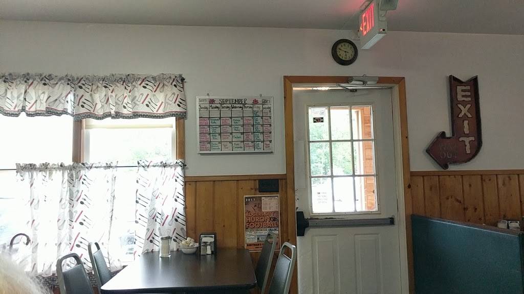 Kortmans Restaurant | restaurant | 481 N Bradley Hwy, Rogers City, MI 49779, USA | 9897343512 OR +1 989-734-3512