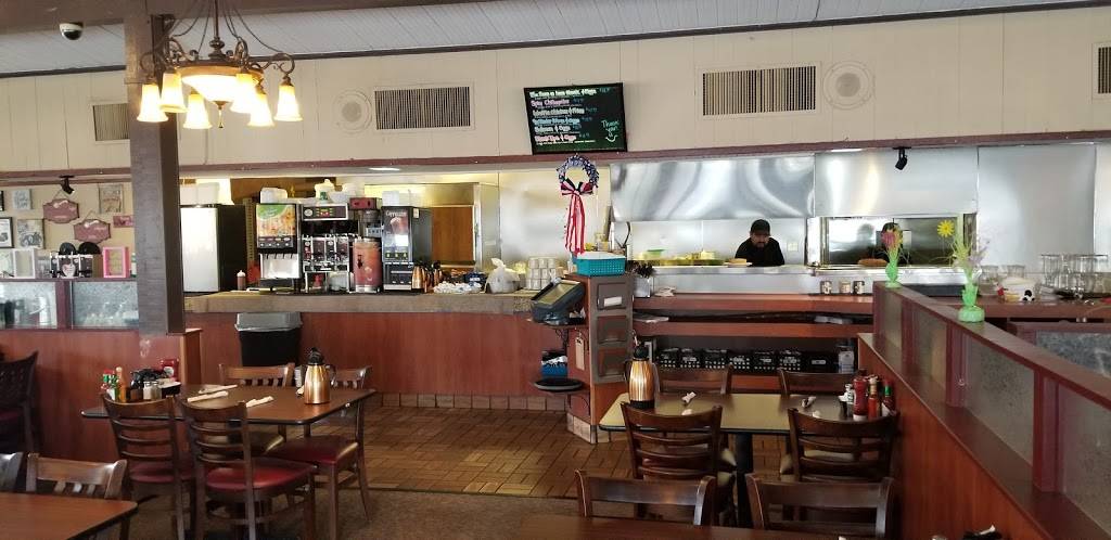 Pancakes R Us | restaurant | 2282 N Garey Ave, Pomona, CA 91767, USA | 9093921500 OR +1 909-392-1500