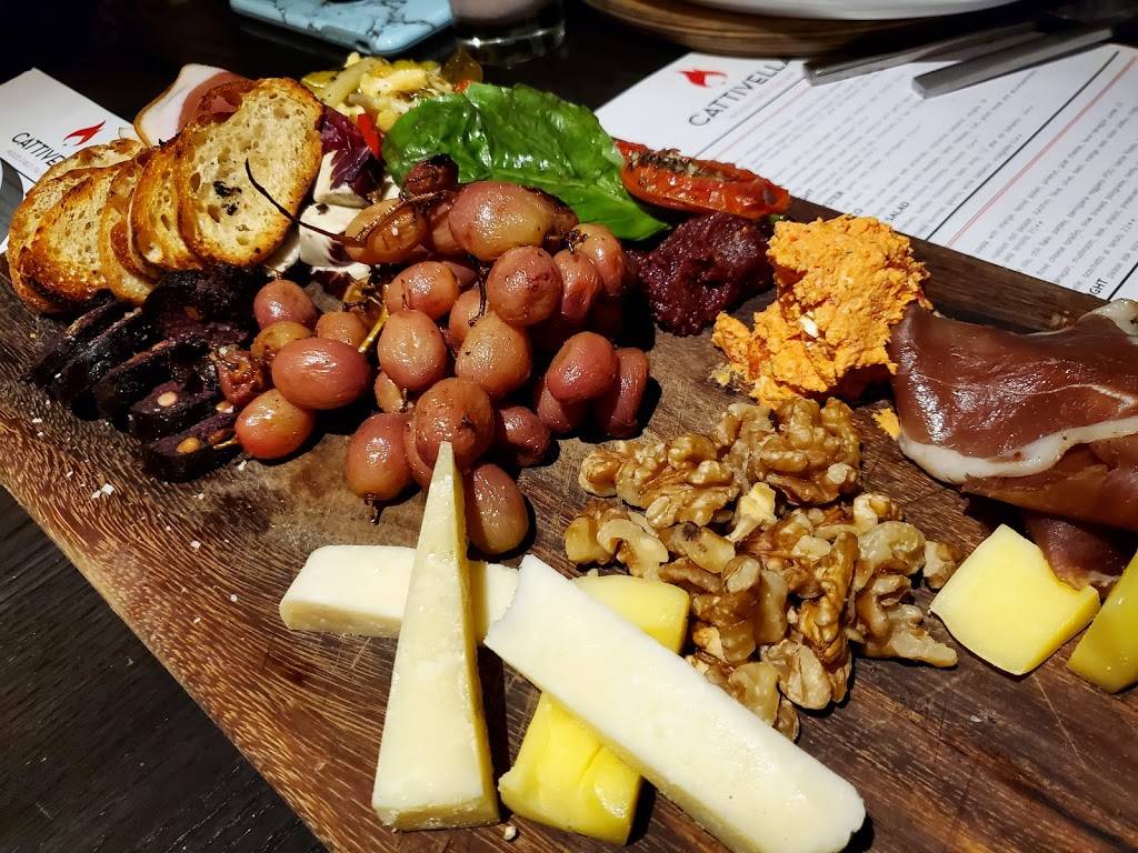 Cattivella | restaurant | 10195, 80238 E 29th Dr Suite 110, Denver, CO 80238, USA | 3036453779 OR +1 303-645-3779