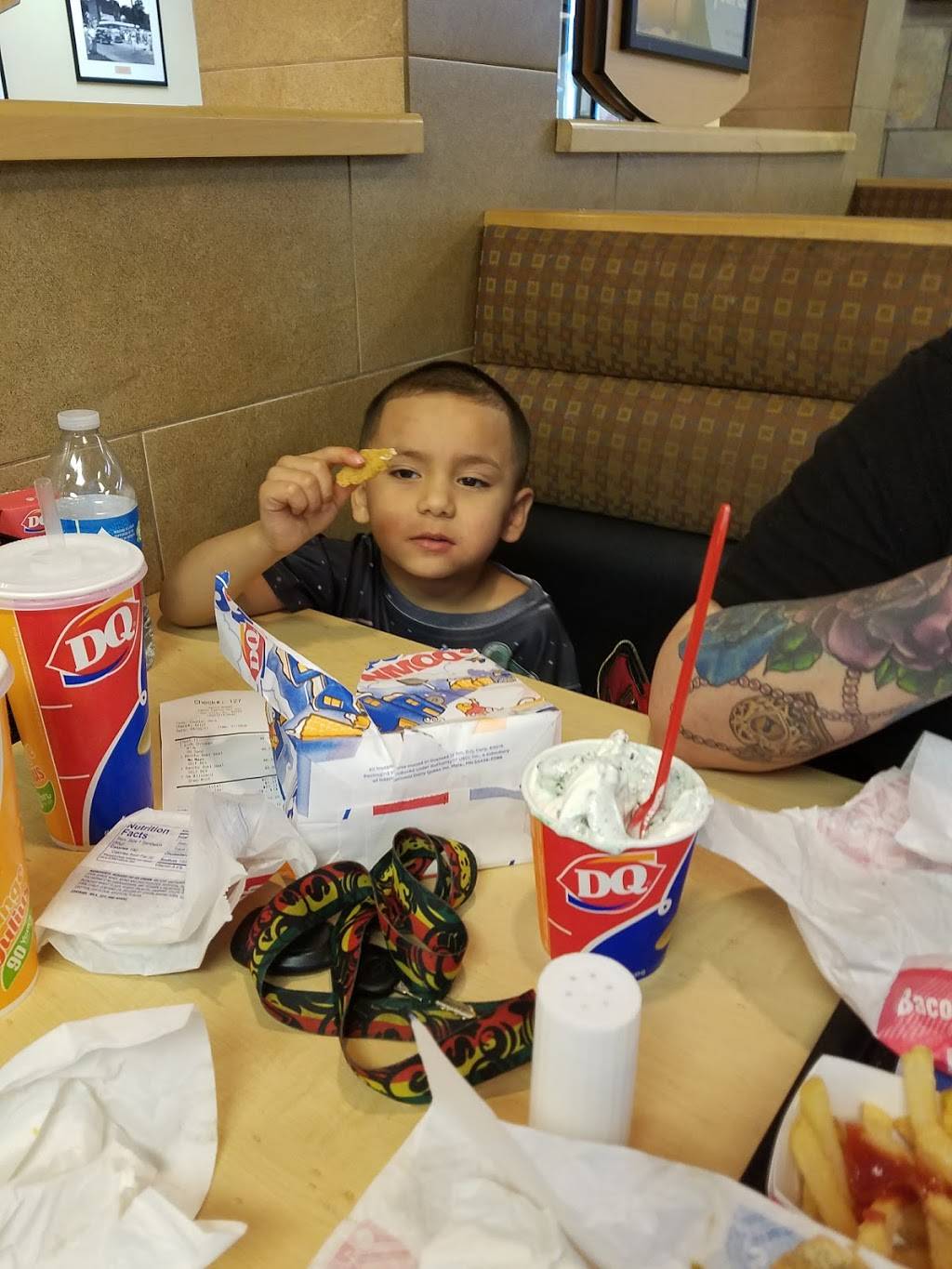 Dairy Queen Grill & Chill | restaurant | 13623 W Camino Del Sol, Sun City West, AZ 85375, USA | 6232146542 OR +1 623-214-6542