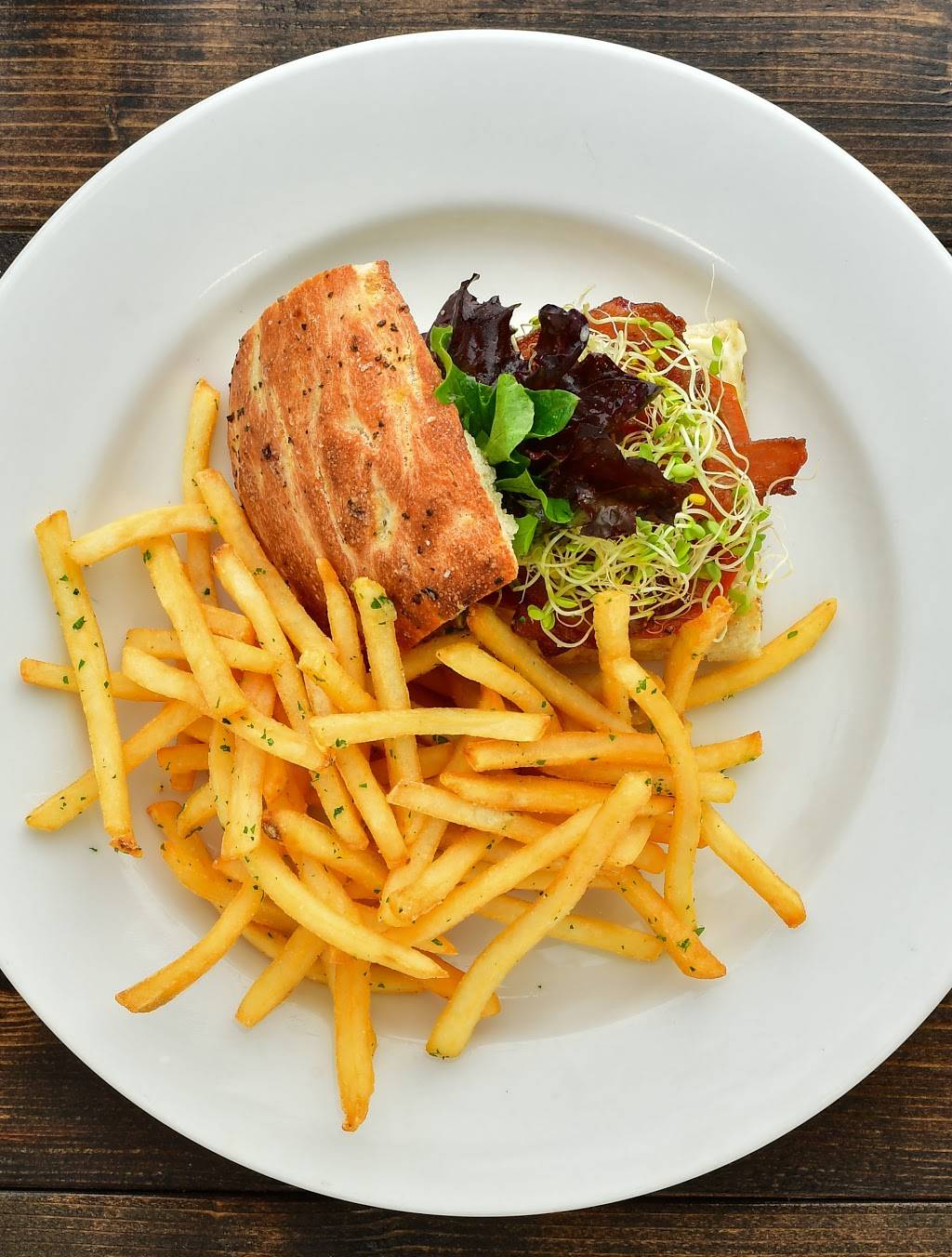 Old Irving Brewing Co. | restaurant | 4419 W Montrose Ave, Chicago, IL 60641, USA | 7739166421 OR +1 773-916-6421