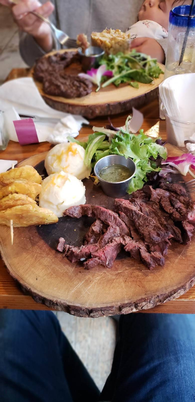 Terra Luna Cafe | restaurant | 225 Essex St #1, Lawrence, MA 01840, USA | 9787477989 OR +1 978-747-7989