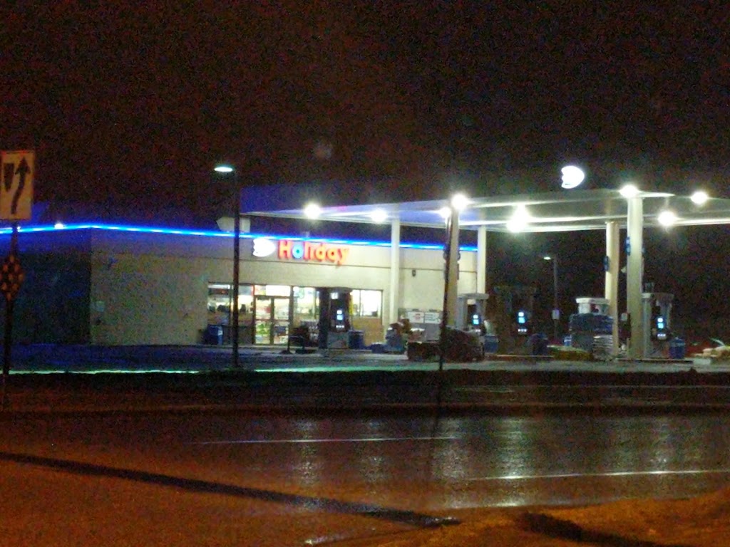 Holiday Stationstores | cafe | 7509 Lake Dr, Lino Lakes, MN 55014, USA | 6517843436 OR +1 651-784-3436