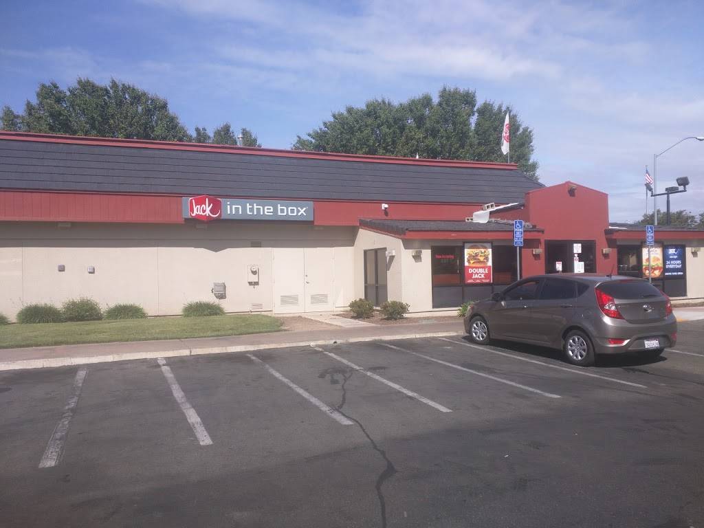Jack in the Box | restaurant | 4968 E Kings Canyon Rd, Fresno, CA 93727, USA | 5592515070 OR +1 559-251-5070