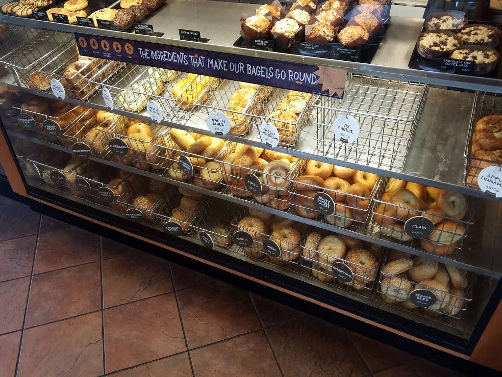 Einstein Bros. Bagels | cafe | 660 W Brandon Blvd #R60, Brandon, FL 33511, USA | 8136610633 OR +1 813-661-0633