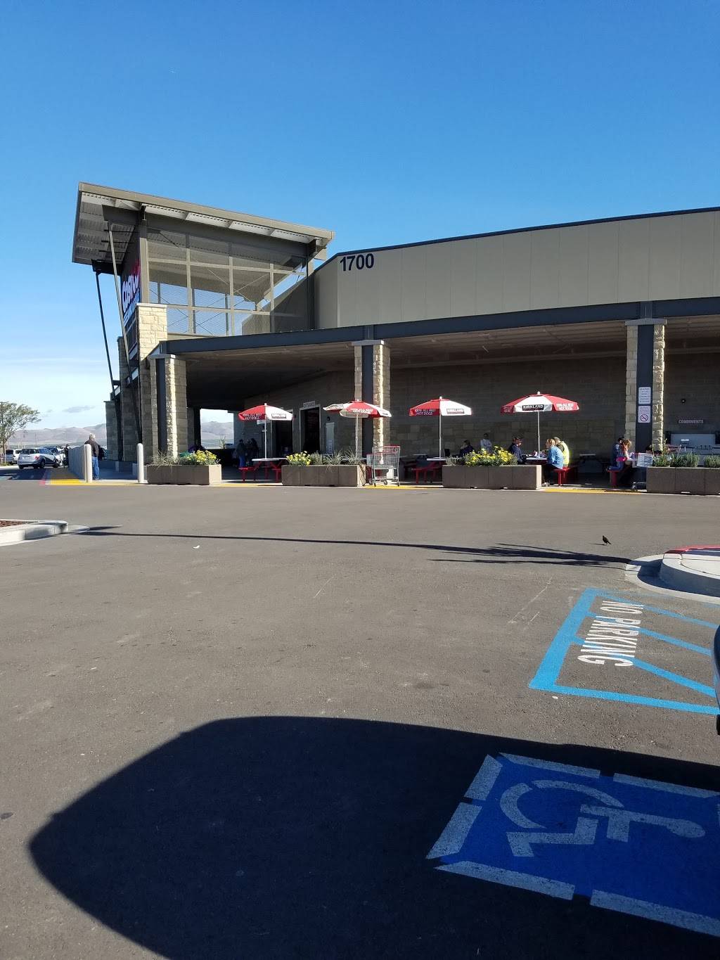 Costco Food Court | meal takeaway | 1700 S Bradley Rd, Santa Maria, CA 93454, USA | 8056141434 OR +1 805-614-1434