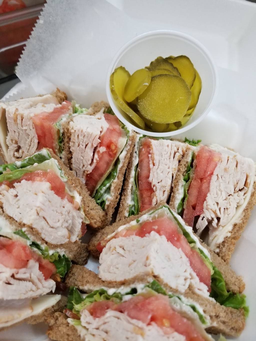 Cambridge Restaurant | restaurant | 505 Avenue of the States, Chester, PA 19013, USA | 6108748313 OR +1 610-874-8313