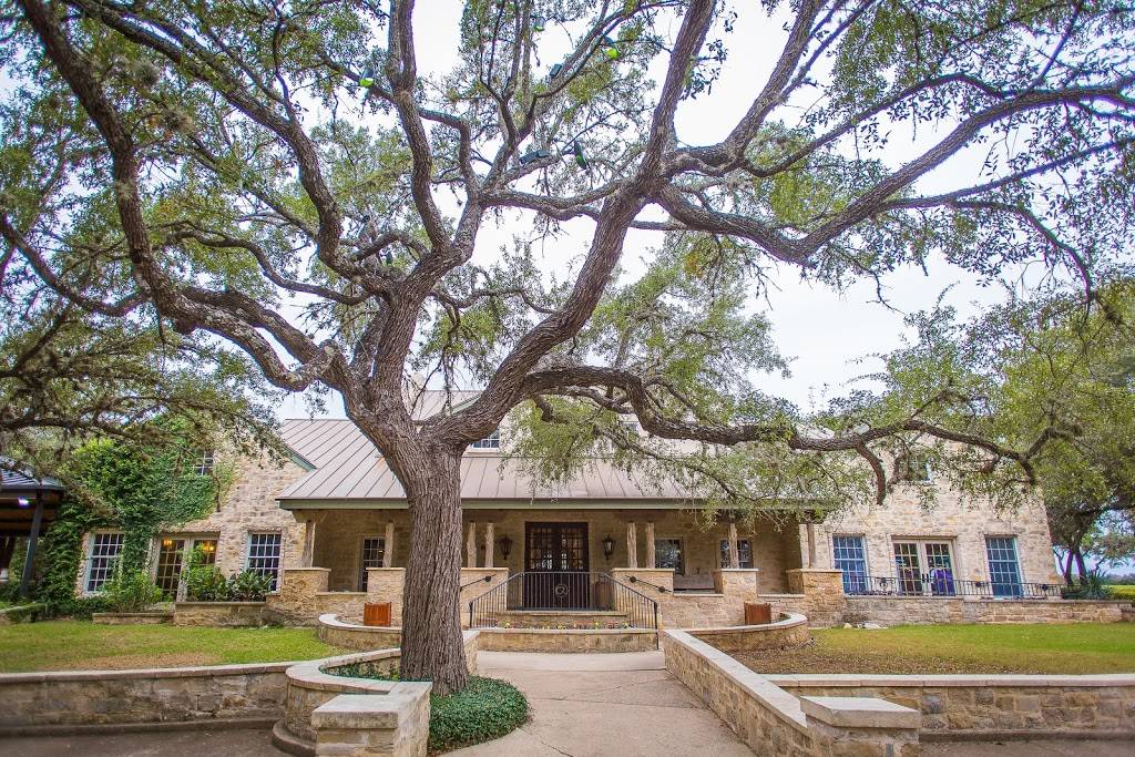 Grey Rock Golf and Tennis | restaurant | 7401 TX-45, Austin, TX 78739, USA | 5122884297 OR +1 512-288-4297