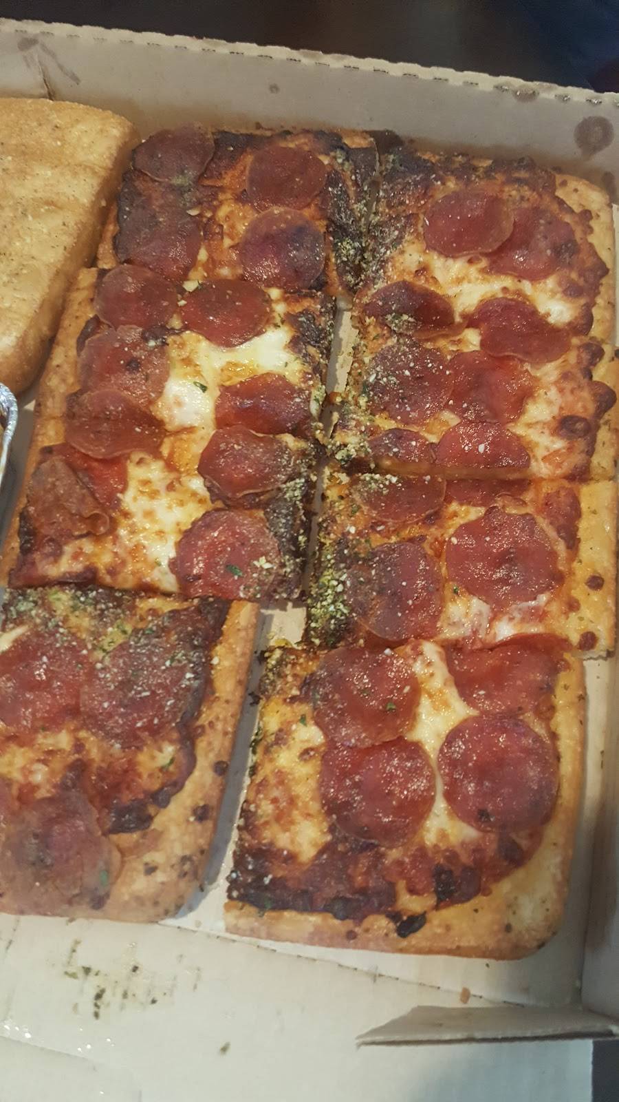 Pizza Hut | meal takeaway | 1313 E Vine St, Kissimmee, FL 34744, USA | 4078461118 OR +1 407-846-1118