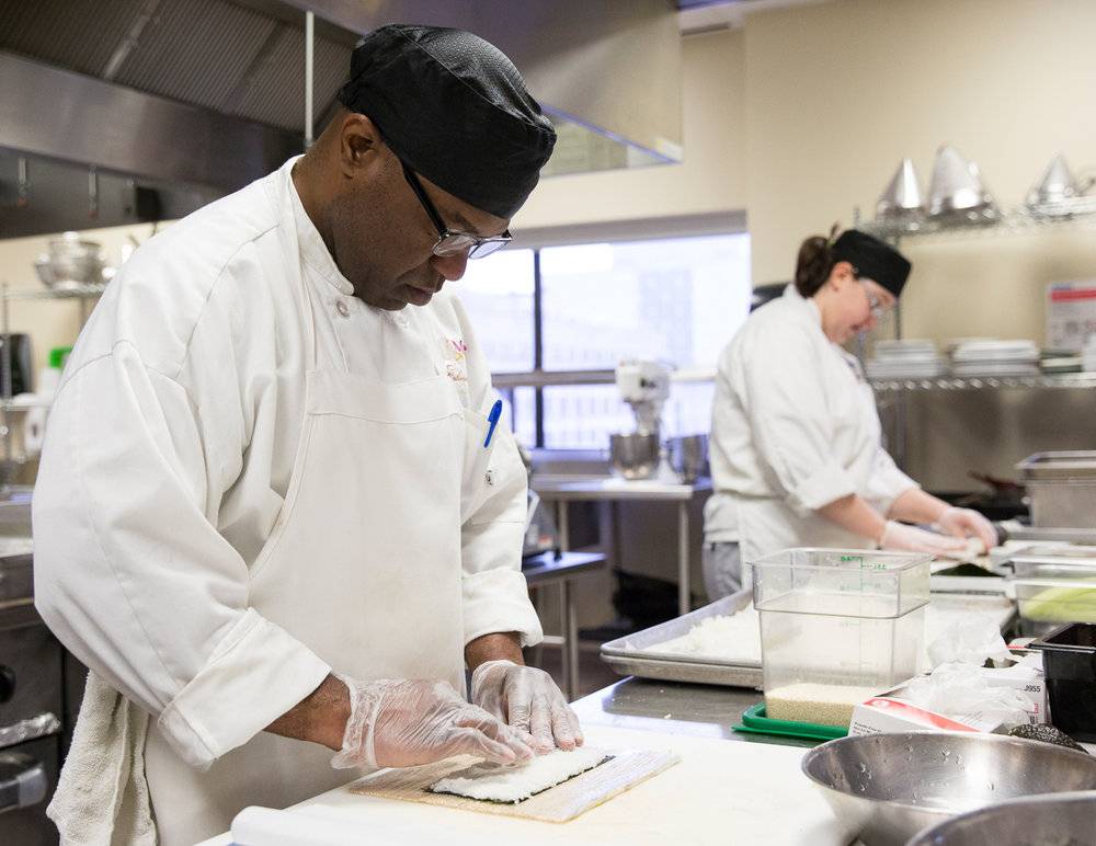 Work Hard Eat Good | restaurant | 114 Mystic Ave, Medford, MA 02155, USA | 6177185115 OR +1 617-718-5115