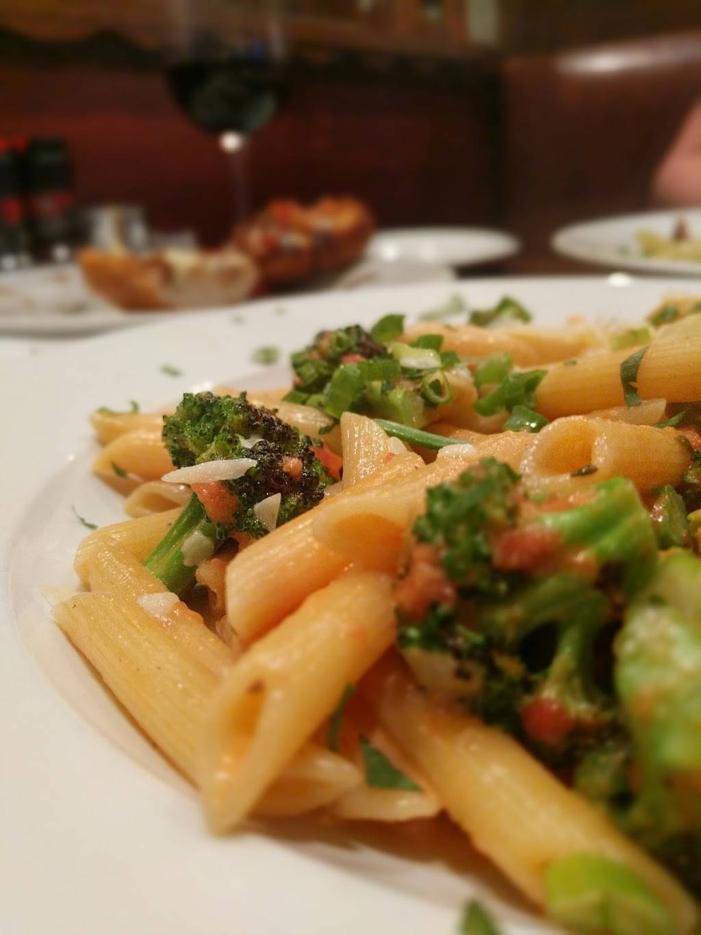 Buonavita | restaurant | 284 N Maple St, Enfield, CT 06082, USA | 8607495903 OR +1 860-749-5903