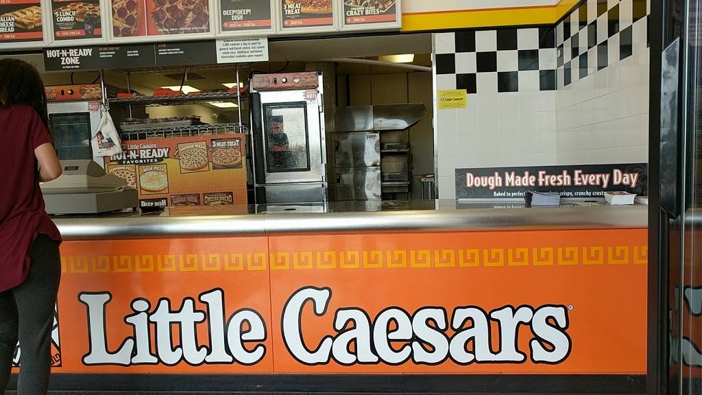Little Caesars Pizza | meal takeaway | 942 W State St, Trenton, OH 45067, USA | 5139889100 OR +1 513-988-9100