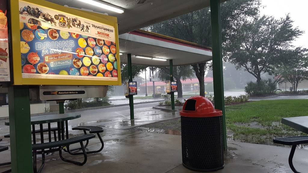 Sonic Drive-In | restaurant | 909 S 6th Ave, Wauchula, FL 33873, USA | 8637670006 OR +1 863-767-0006