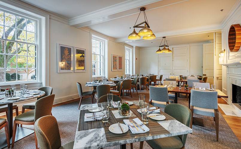 Crossroads Chapel Hill | restaurant | 211 Pittsboro St, Chapel Hill, NC 27516, USA | 9199182777 OR +1 919-918-2777