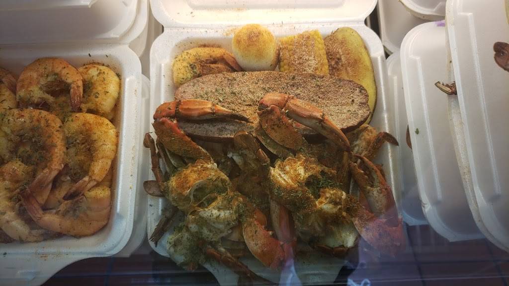 R & R Crab House | restaurant | 6120 Arlington Rd, Jacksonville, FL 32211, USA | 9047443331 OR +1 904-744-3331