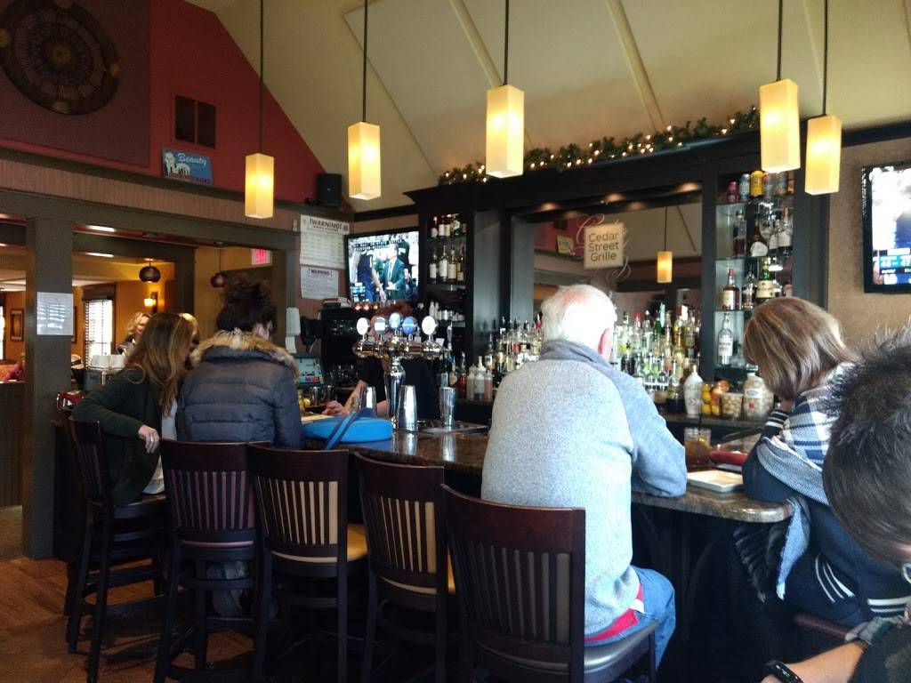 Cedar Street Grille | restaurant | 12 Cedar St, Sturbridge, MA 01566, USA | 5083475800 OR +1 508-347-5800