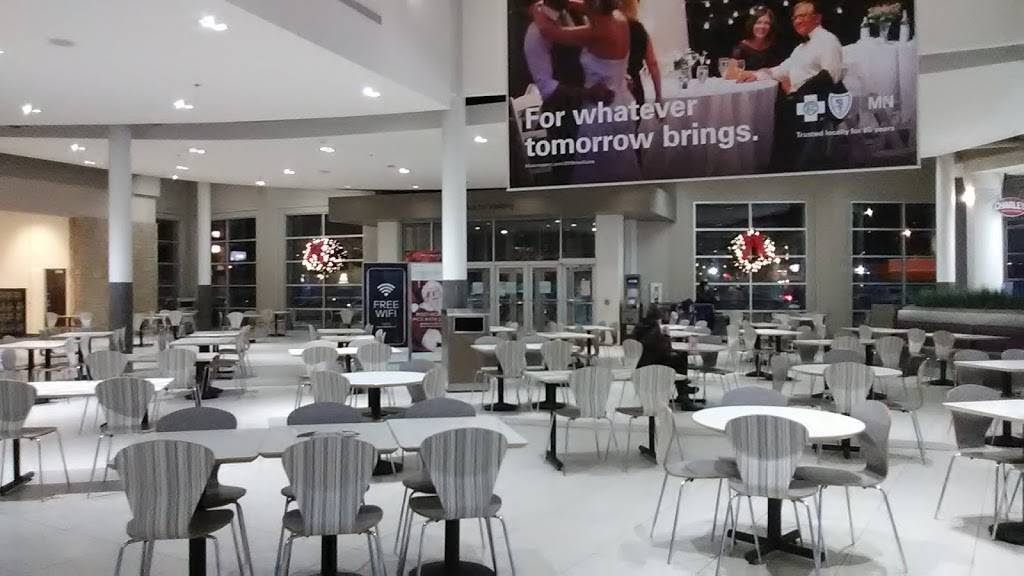 Charleys Philly Steaks | restaurant | 333 Apache Mall Ste 196, Rochester, MN 55902, USA | 5072816381 OR +1 507-281-6381