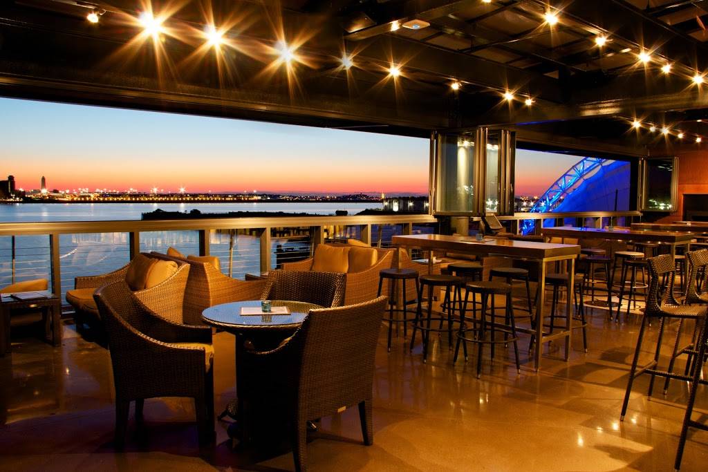 Legal Harborside | restaurant | 270 Northern Ave, Boston, MA 02210, USA | 6174772900 OR +1 617-477-2900