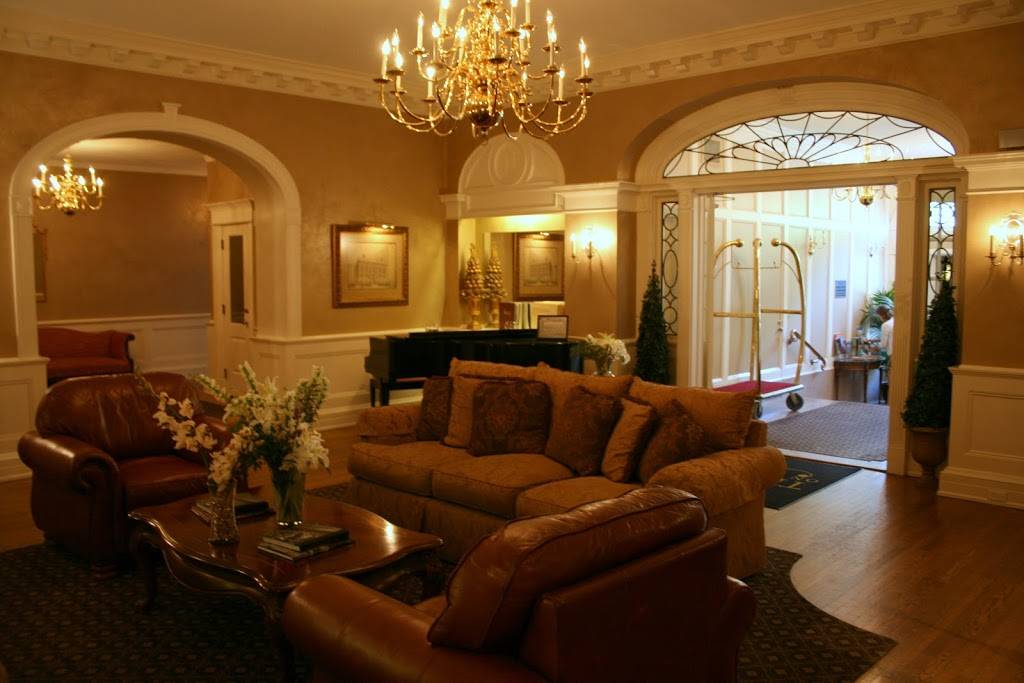 Inn On Broadway | restaurant | 26 Broadway, Rochester, NY 14607, USA | 5852323595 OR +1 585-232-3595