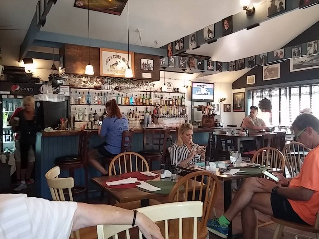 The Happy Clam | restaurant | 13 River Rd, St George, ME 04860, USA | 2073728999 OR +1 207-372-8999