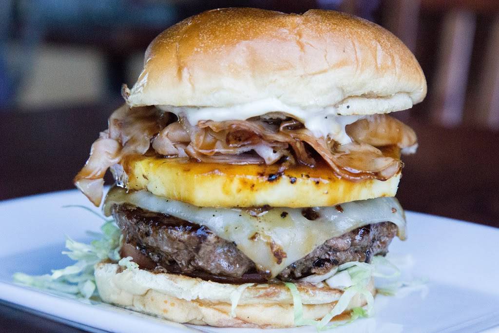 ONeills Grill | restaurant | 221 University Blvd, Harrisonburg, VA 22801, USA | 5405744267 OR +1 540-574-4267