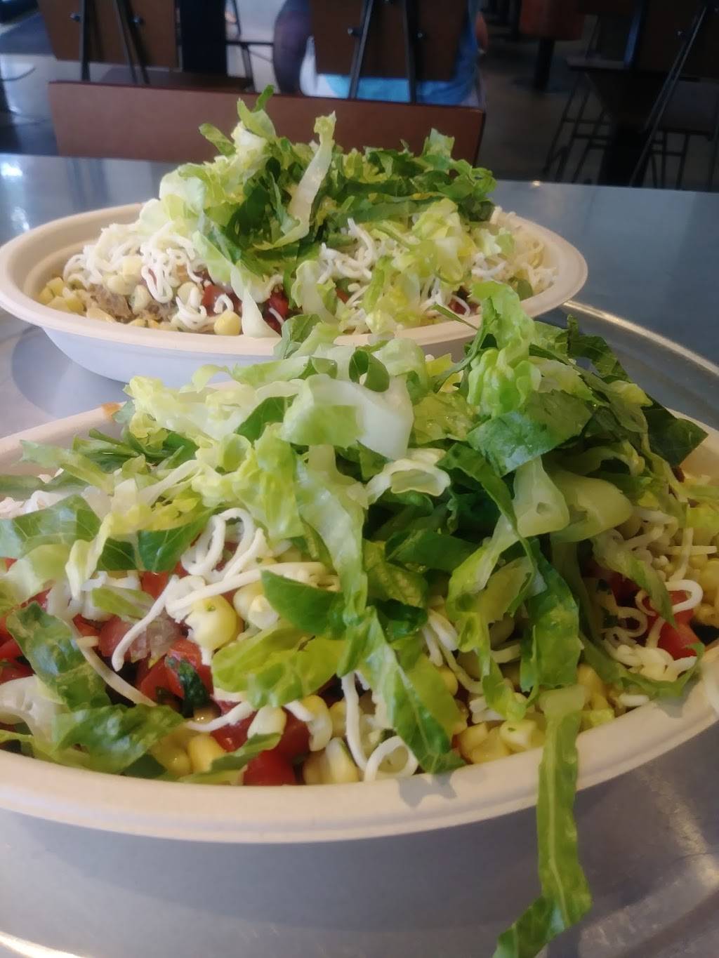 Chipotle Mexican Grill | restaurant | 205 Boardwalk Pl, Gaithersburg, MD 20878, USA | 2403990245 OR +1 240-399-0245