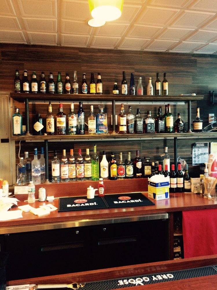 Fushia | restaurant | 44-29 9th St, Long Island City, NY 11101, USA | 7189061906 OR +1 718-906-1906