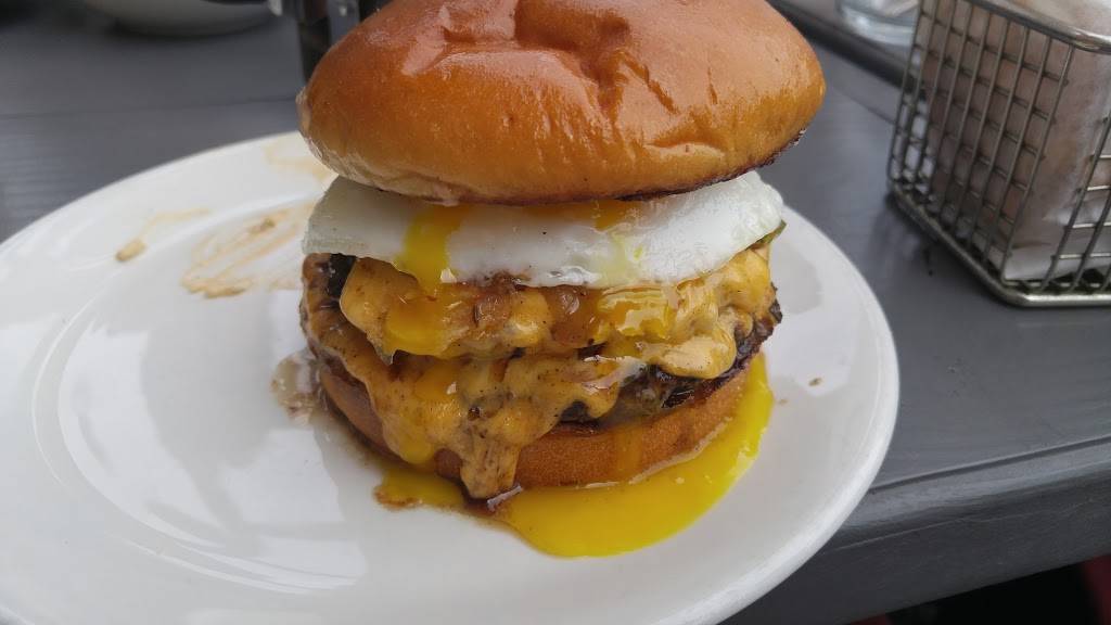 Scofflaw | restaurant | 3201 W Armitage Ave, Chicago, IL 60647, USA | 7732529700 OR +1 773-252-9700