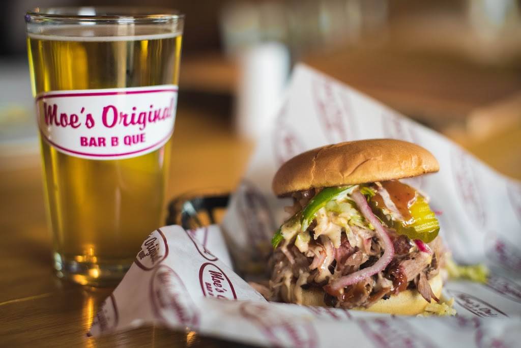 Moes Original Bar B Que | restaurant | 1011 Hamilton place Drive, Johnson City, TN 37604, USA | 4233280054 OR +1 423-328-0054