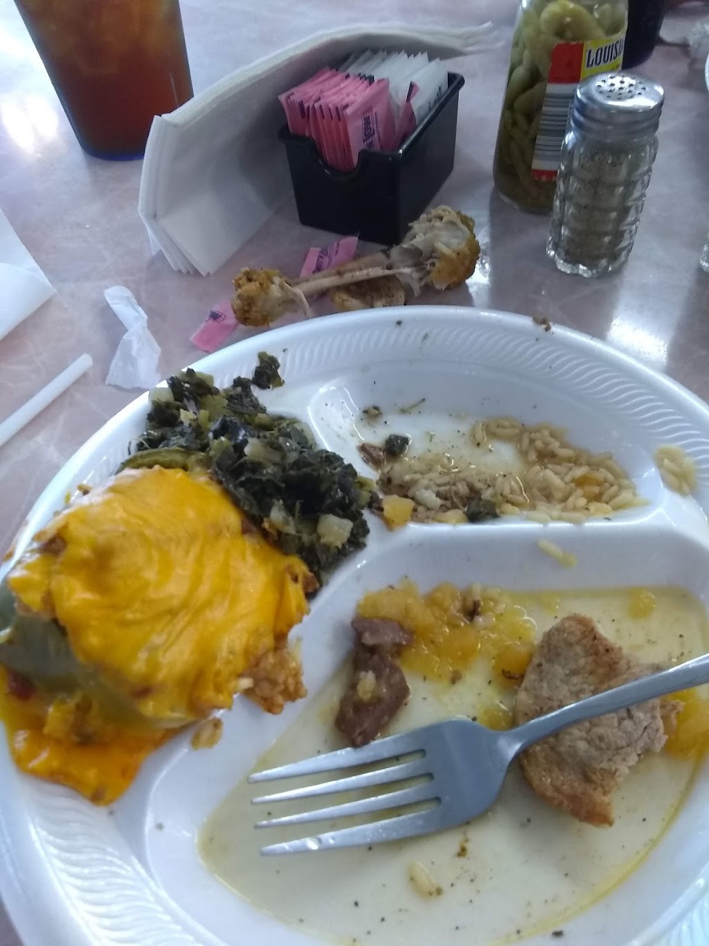 Desis Downtown Restaurant | restaurant | 197 N, Main St, Crestview, FL 32536, USA | 8506827477 OR +1 850-682-7477