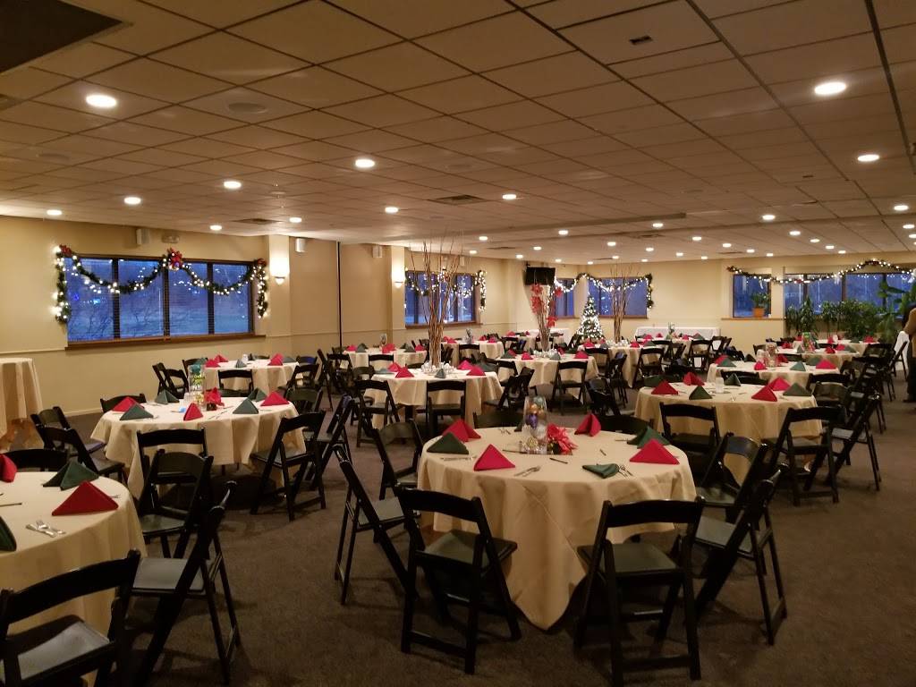 The Coliseum Bar & Banquet | restaurant | 232 E Olin Ave, Madison, WI 53713, USA | 6082512434 OR +1 608-251-2434