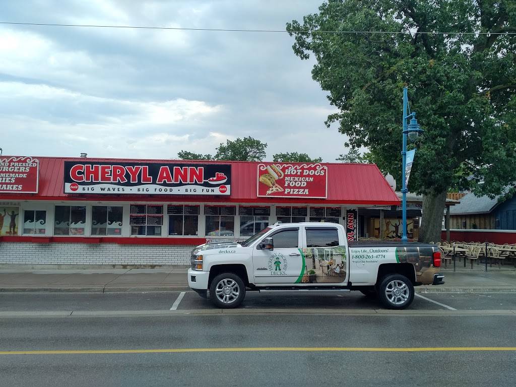 The Cheryl Ann | restaurant | 71 Main St W, Grand Bend, ON N0M 1T0, Canada | 5192388519 OR +1 519-238-8519