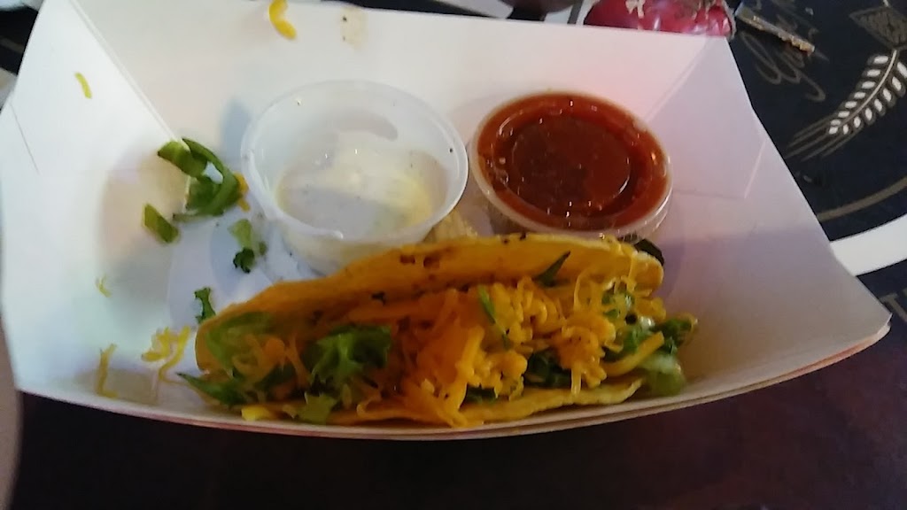 Skooners Grill & Bar | restaurant | 1617 University Ave, Lubbock, TX 79401, USA | 8067497625 OR +1 806-749-7625