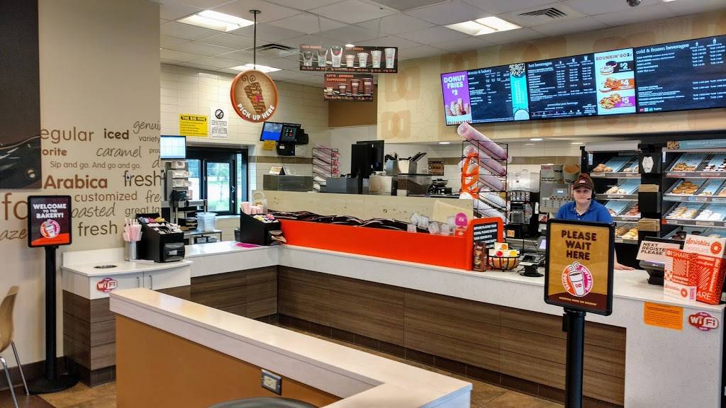 Dunkin | bakery | 43450 US-27, Davenport, FL 33837, USA | 8635476210 OR +1 863-547-6210