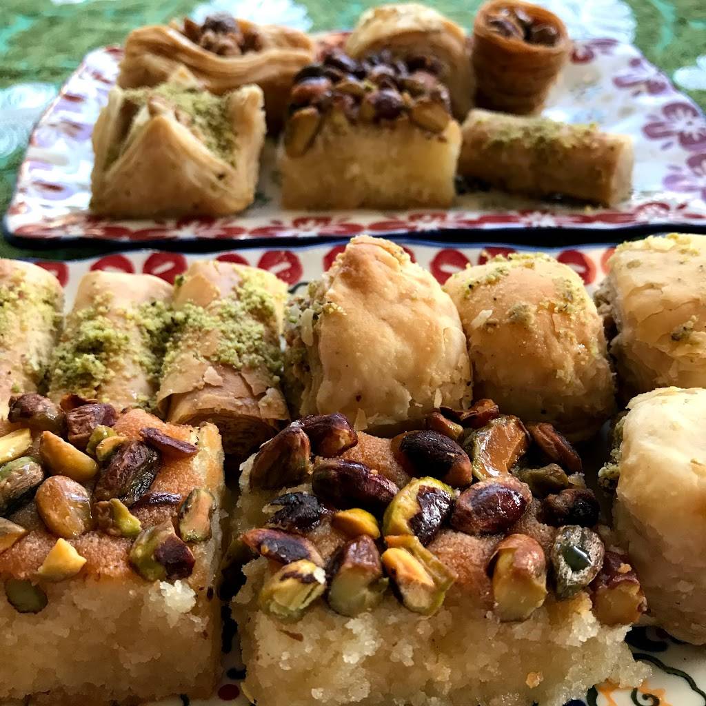 Zezafoun Syrian Cuisine | restaurant | 4 Manor Rd E, Toronto, ON M4S 1P8, Canada | 4163227707 OR +1 416-322-7707