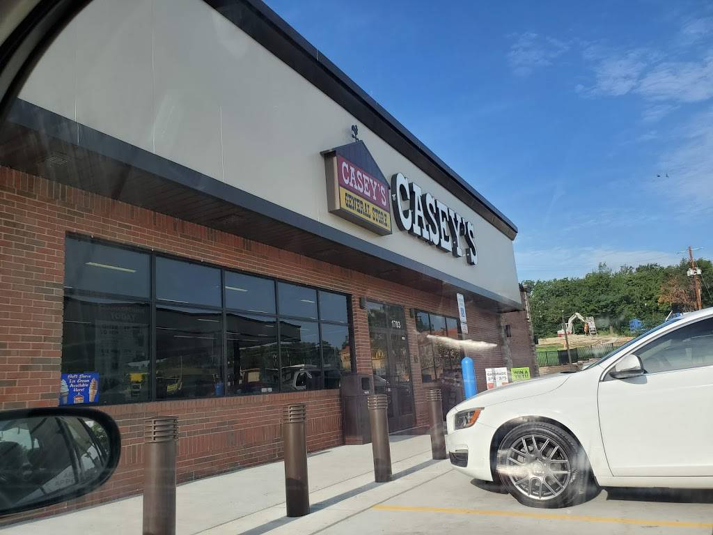 Caseys | meal takeaway | 1703 W 6th St, Lawrence, KS 66044, USA | 7858430282 OR +1 785-843-0282