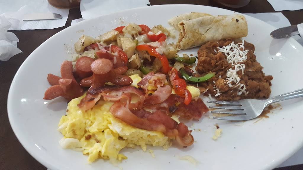 Del Mar Inn Restaurant | restaurant | Paseo Playas de Tijuana 116, Terrazas de Mendoza, 22504 Tijuana, B.C., Mexico | 016646809605 OR +52 664 680 9605