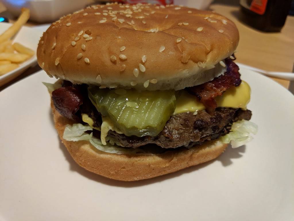 Kennedy Fried Chicken | restaurant | 2232 3rd Ave, New York, NY 10035, USA | 2127225420 OR +1 212-722-5420