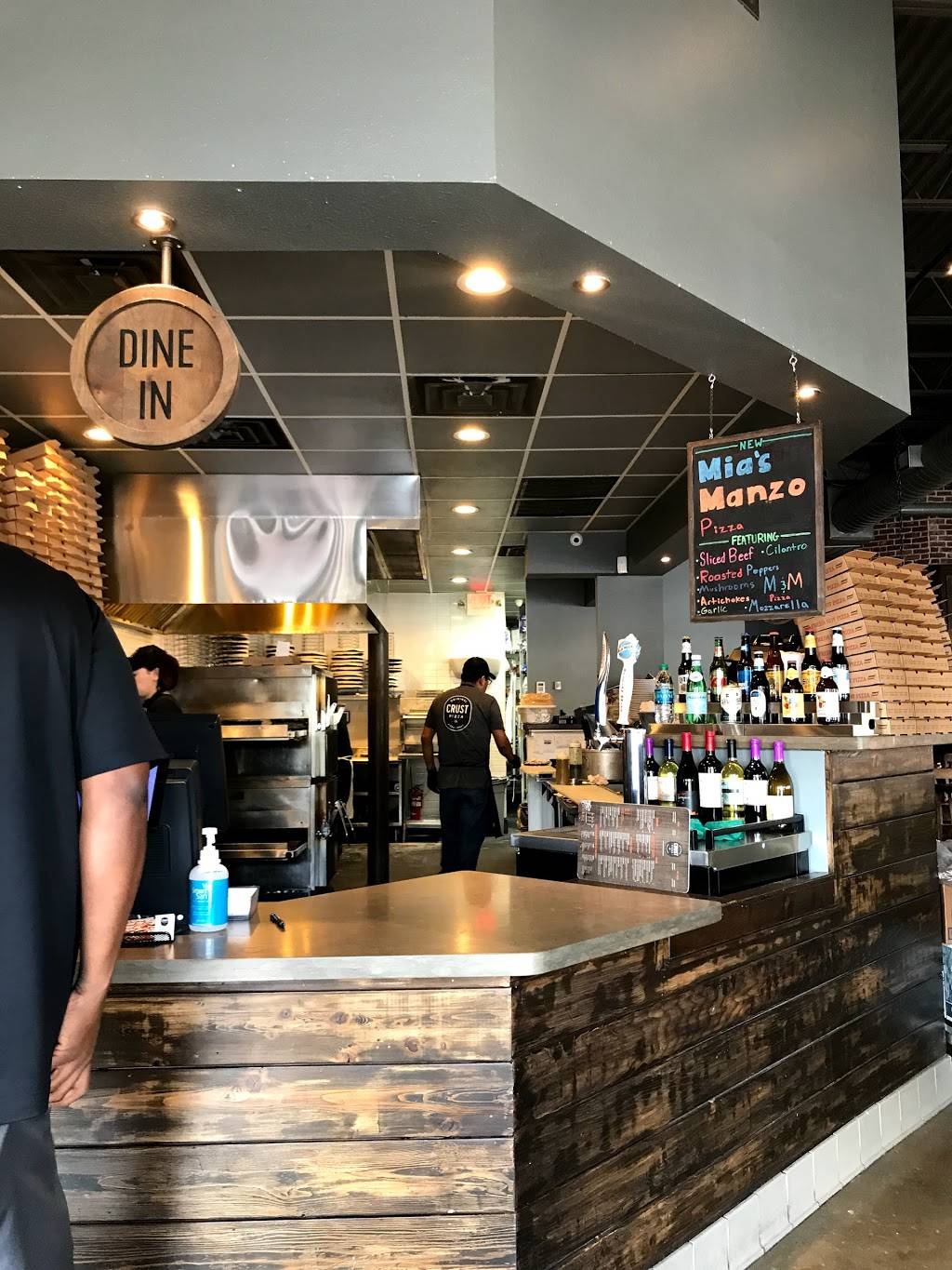 Crust Pizza Co | restaurant | 4775 W Panther Creek Dr, The Woodlands, TX 77381, USA | 2812988844 OR +1 281-298-8844