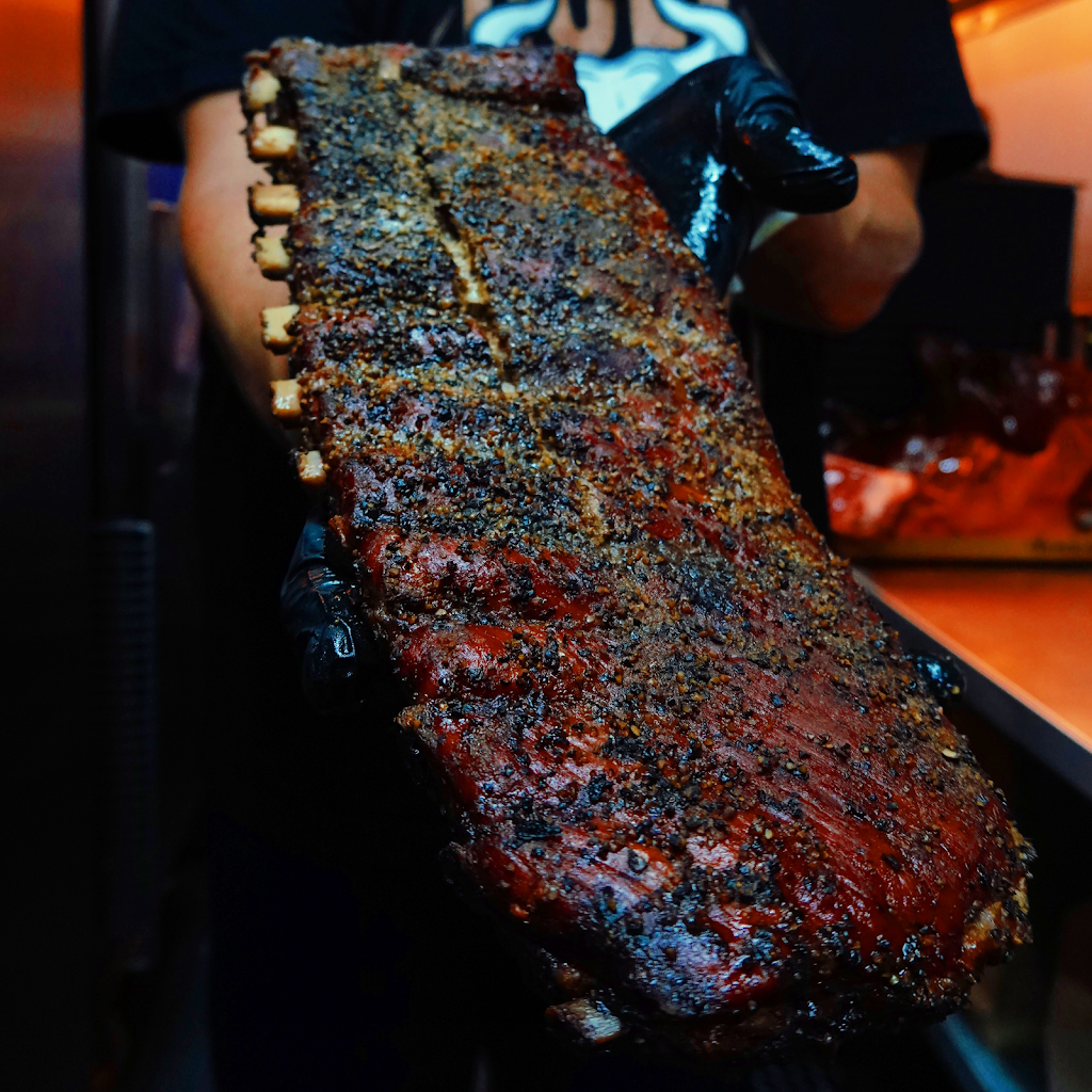 Holy Smoke BBQ & TaquItos | restaurant | 4130 Broadway, San Antonio, TX 78209, USA | 2105502426 OR +1 210-550-2426