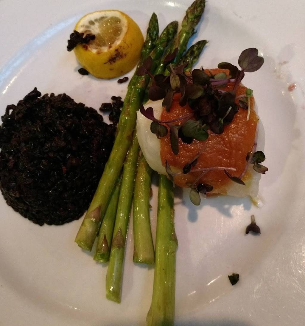 Cafe Lola Bistro | restaurant | 1805 N Roan St B-1, Johnson City, TN 37601, USA | 4239285652 OR +1 423-928-5652