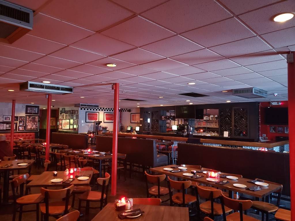 Campisis Restaurants | Mockingbird | restaurant | 5610 E Mockingbird Ln, Dallas, TX 75206, USA | 2148270355 OR +1 214-827-0355