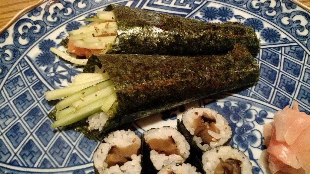 Sushi 21 | restaurant | 8353 W Golf Rd, Niles, IL 60714, USA | 8475831212 OR +1 847-583-1212