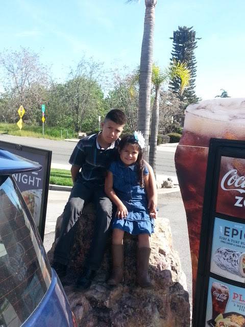 Bakers Drive-Thru | restaurant | 665 W County Line Rd, Calimesa, CA 92320, USA | 9098845233 OR +1 909-884-5233