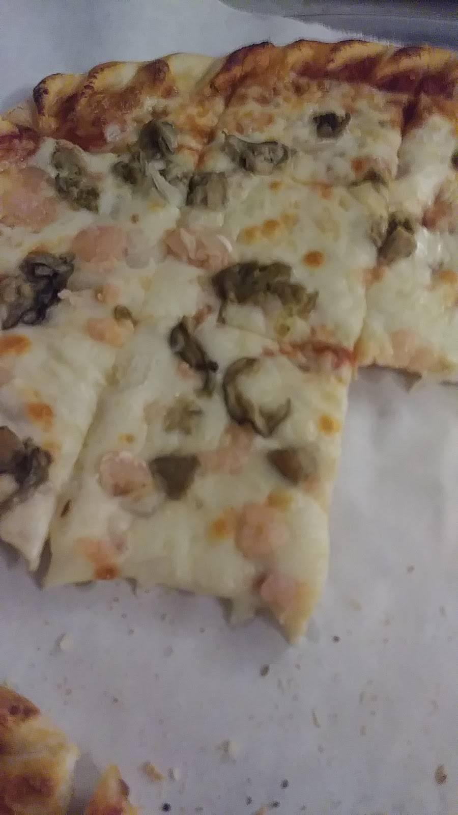 Poor Richards Restaurant | restaurant | 2303 IA-24, New Hampton, IA 50659, USA | 6413944217 OR +1 641-394-4217