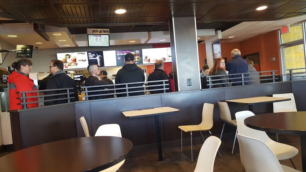 McDonalds | cafe | 4623 E State St, Rockford, IL 61108, USA | 8153974827 OR +1 815-397-4827