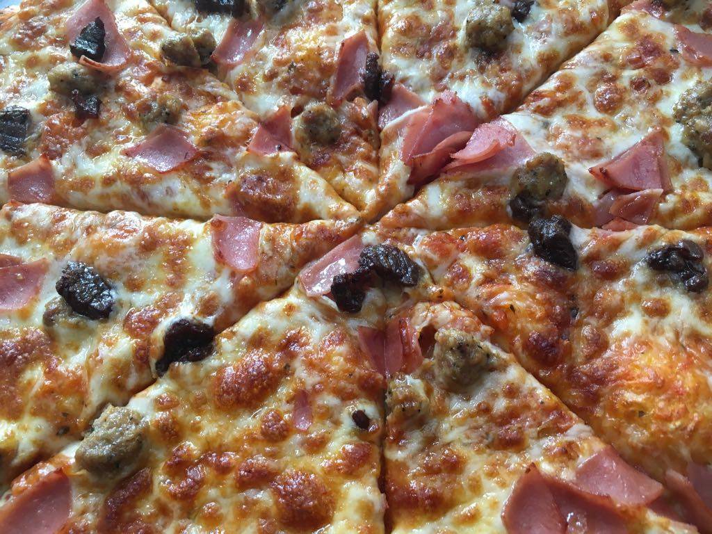 Simple Pizza | restaurant | Luis Gonzalez Espinoza 3251, Aviacion, 22014 Tijuana, B.C., Mexico | 016649710487 OR +52 664 971 0487